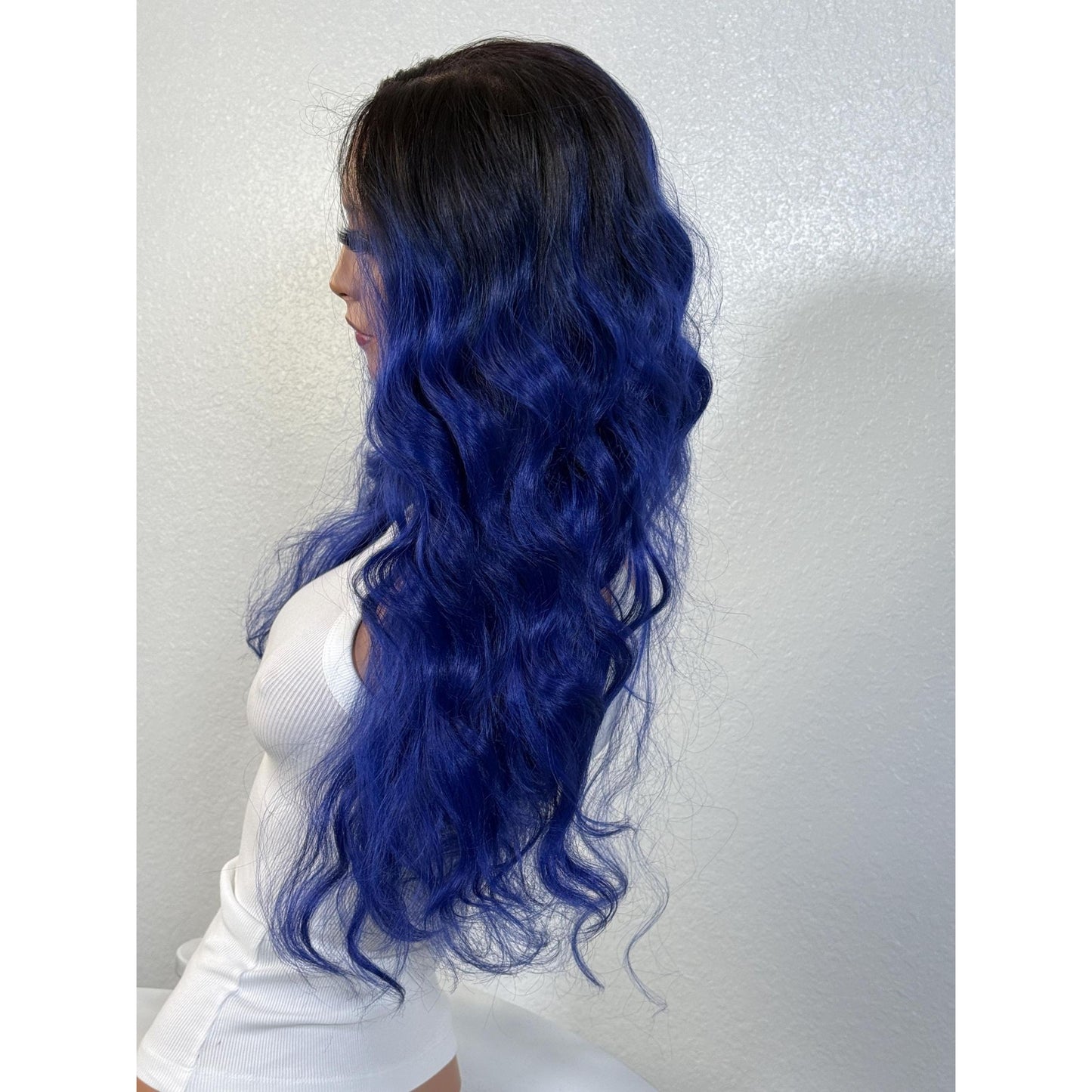 "COBALT" MONOFILAMENT WIG 24" - BLUE