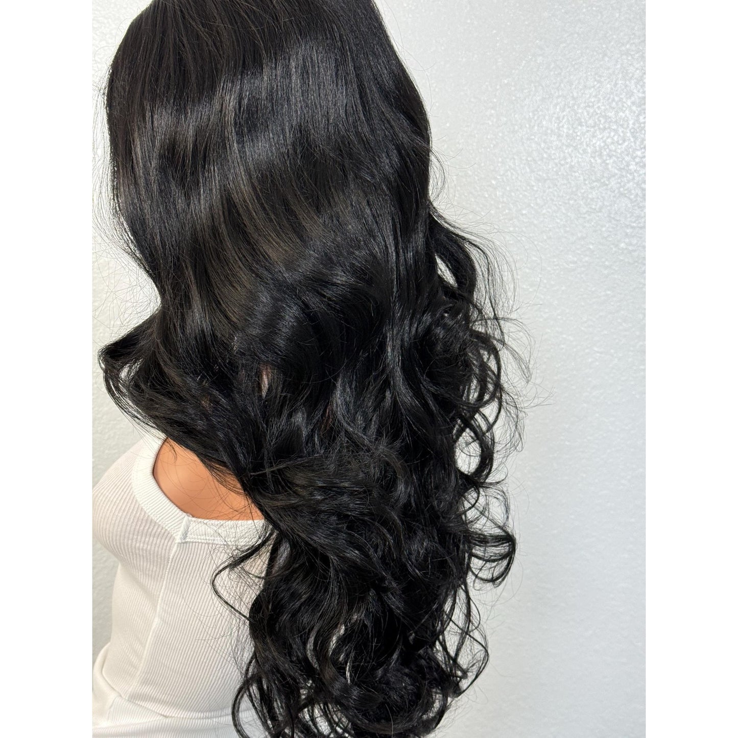 "SHANA" HD INVISIBLE LACE WIG 24" - BLACK