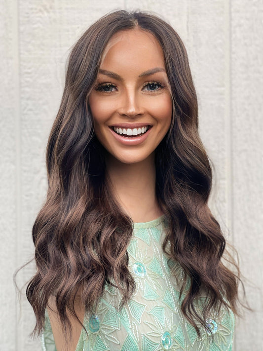 “ARI” 16” Lace Top Wig Brown Wavy Balayage