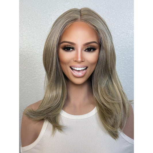 "LYDIA" LACE FRONT WIG 14" - ASH BLONDE