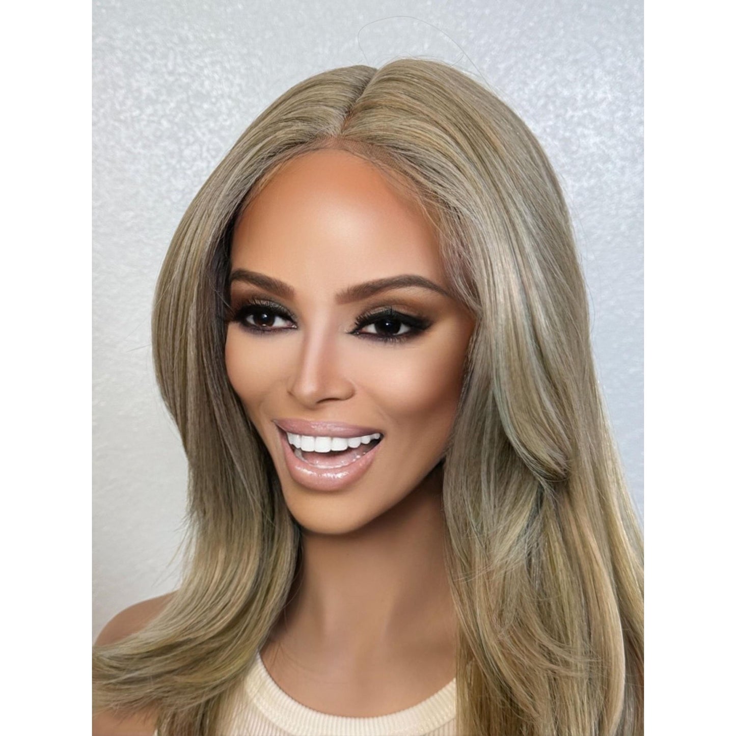 "LYDIA" LACE FRONT WIG 14" - ASH BLONDE