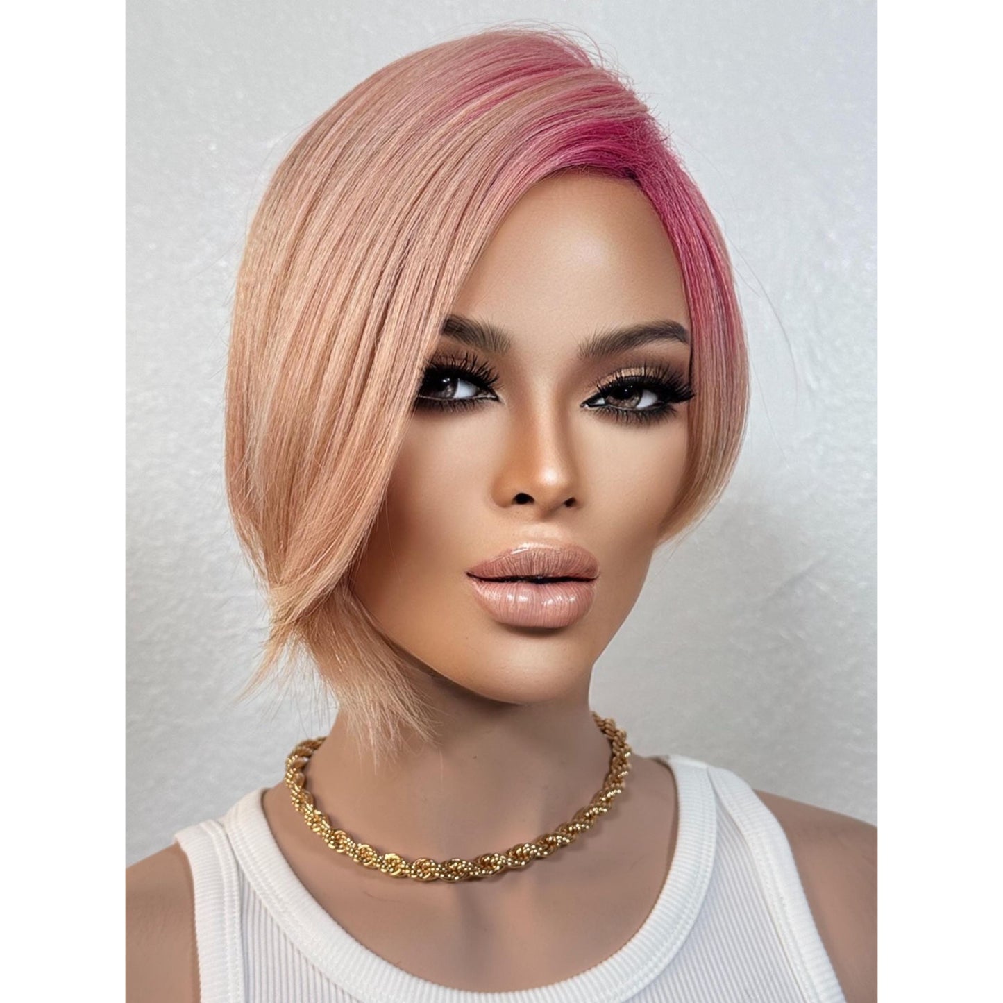 "FRENCHIE" WIG 6" - PINK