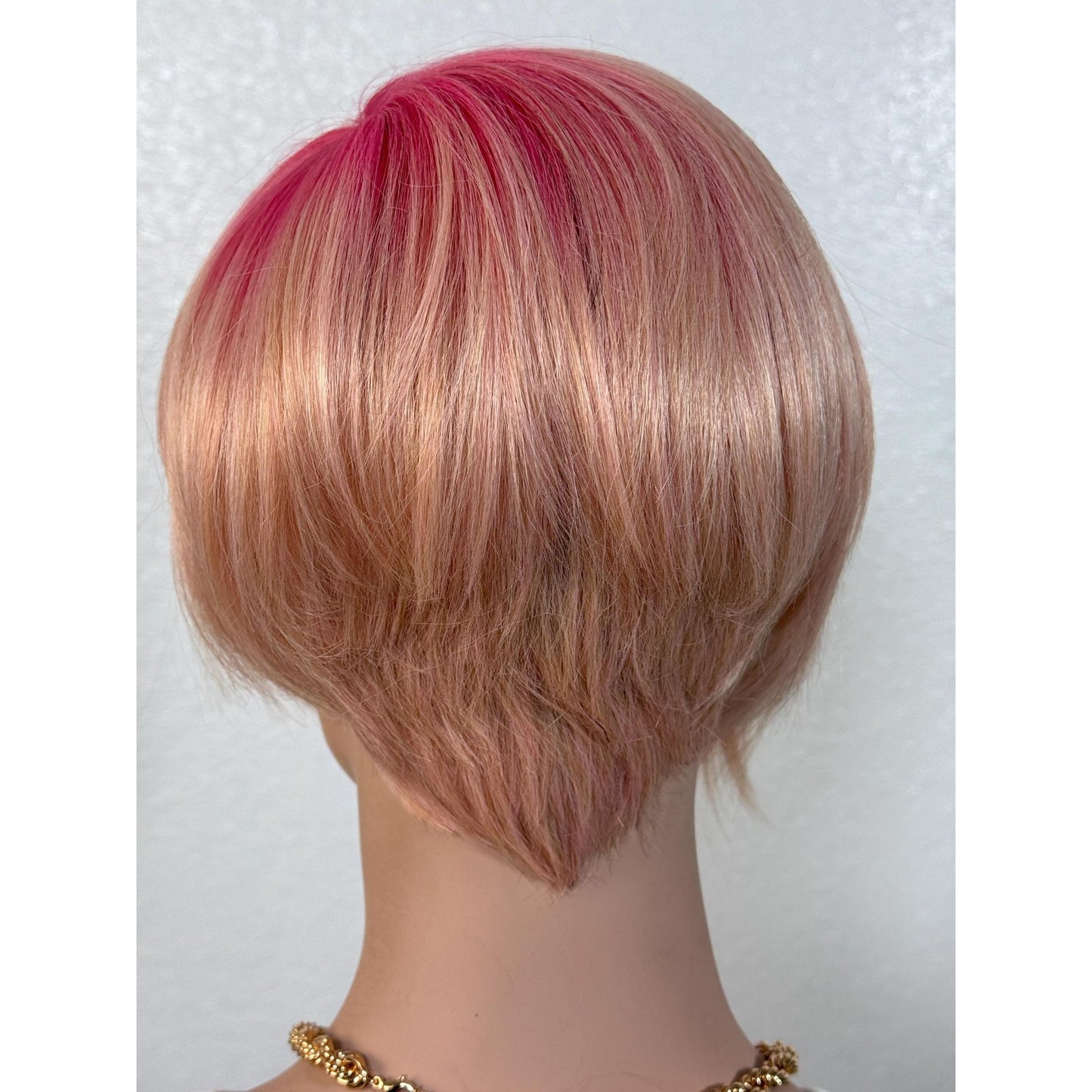 "FRENCHIE" WIG 6" - PINK