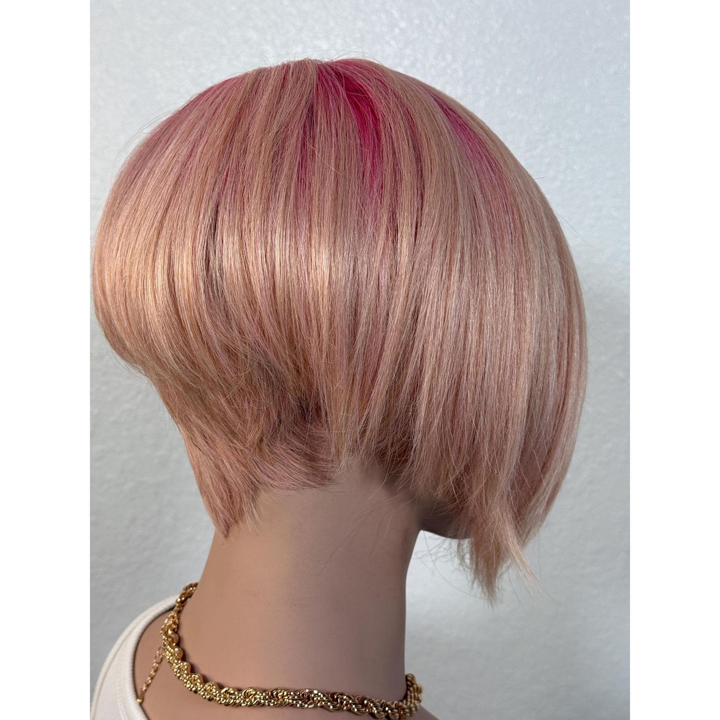 "FRENCHIE" WIG 6" - PINK