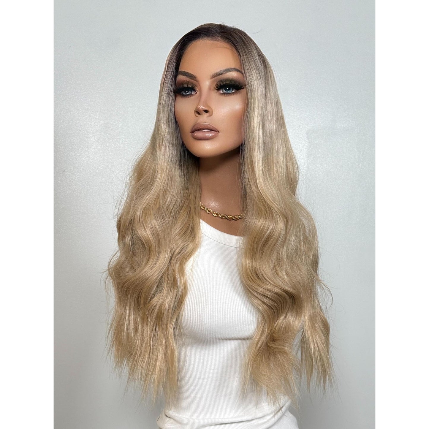 "LOLA" HD INVISIBLE LACE WIG 24" - SUMMER BLONDE