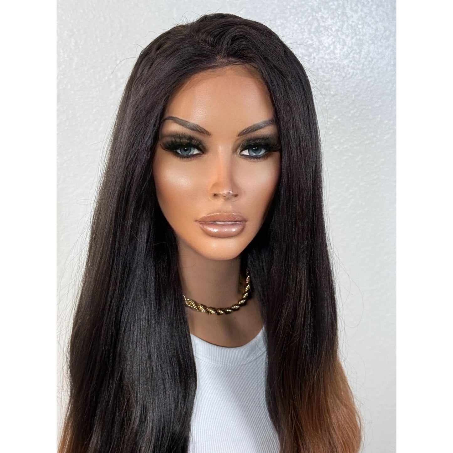 "OONA" HD INVISIBLE LACE WIG 24" - BLACK OMBRE