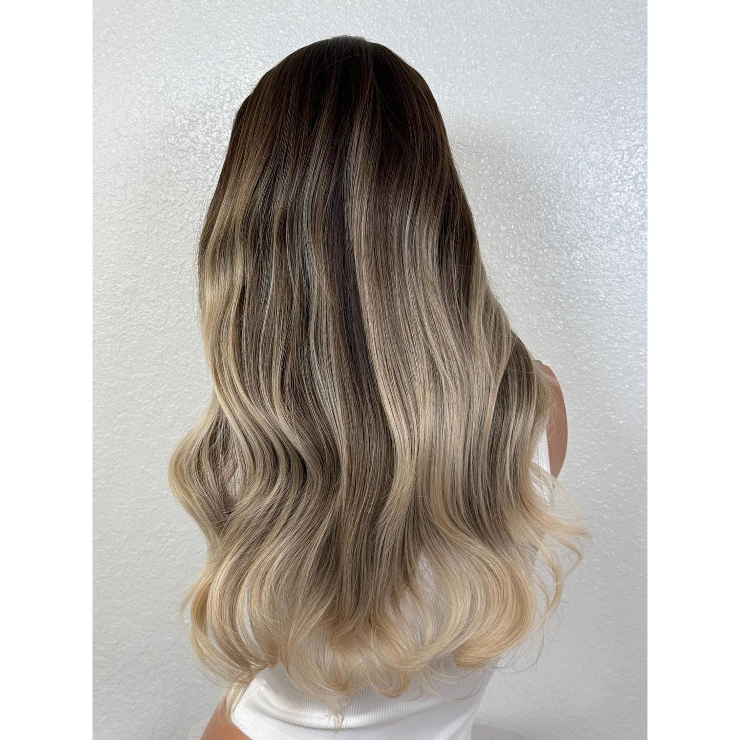 "TAMMY" WIG 20" - BROWN BALAYAGE