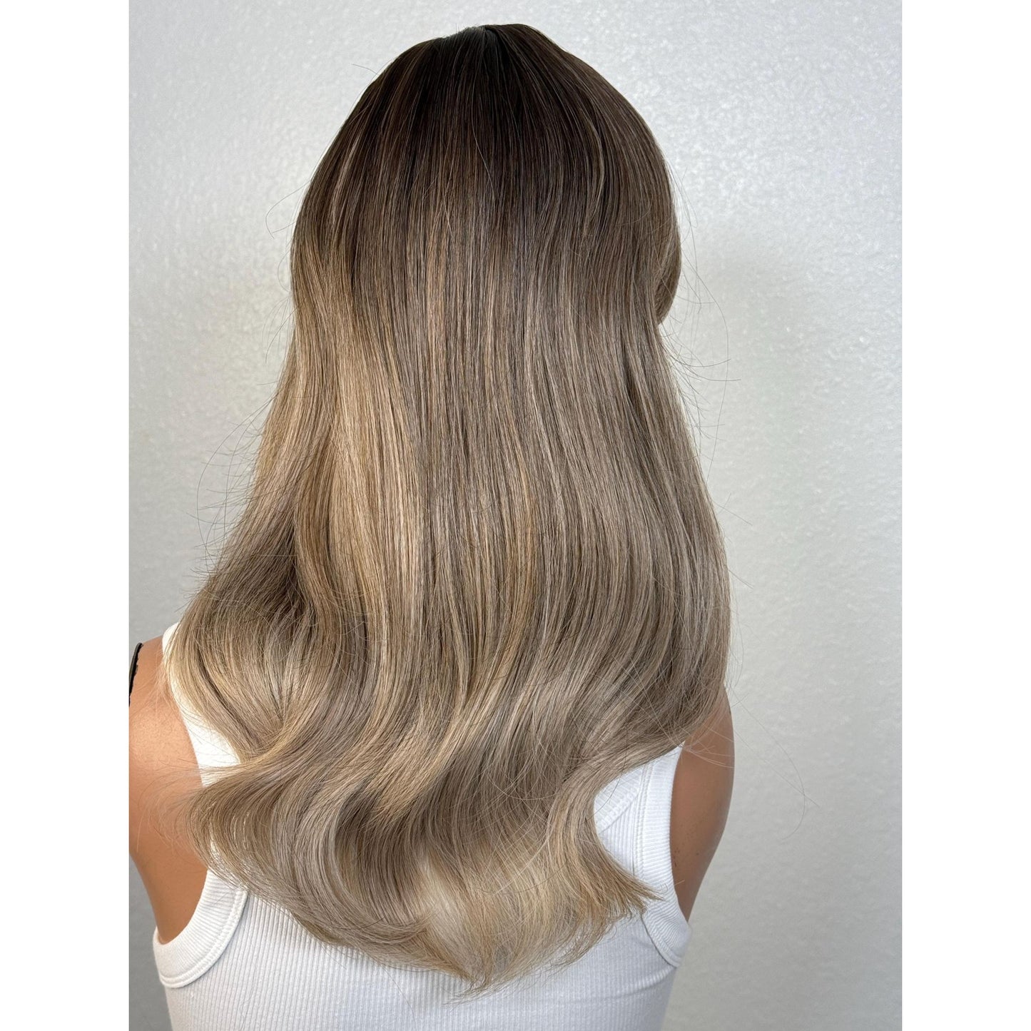 "LUANN" WIG 16" - TAUPE BLONDE