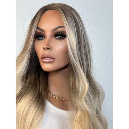 "ILIENE" WIG 20" - BEIGE BLONDE BALAYAGE