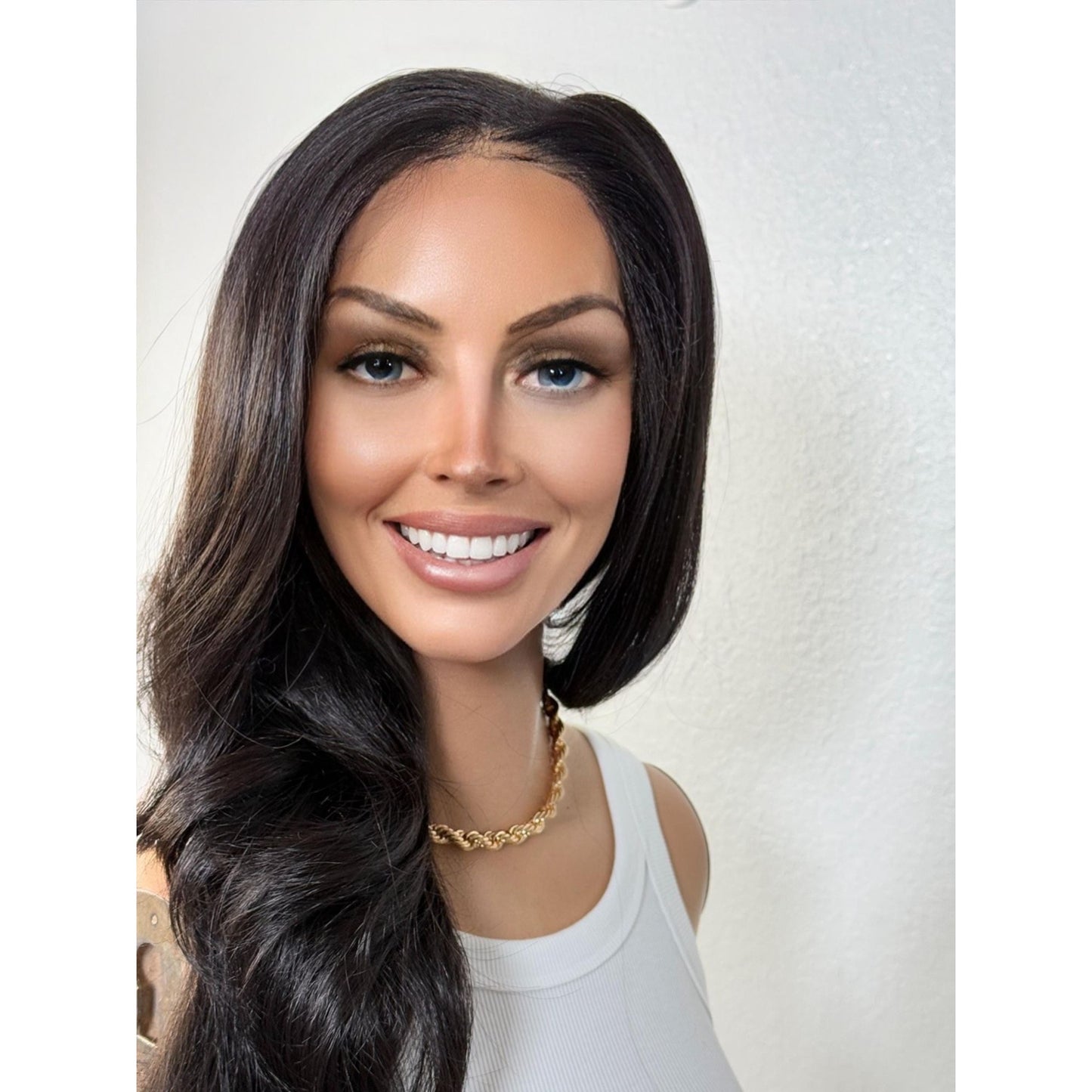 "MALLORY" MONOFILAMENT WIG 22" - NATURAL BLACK