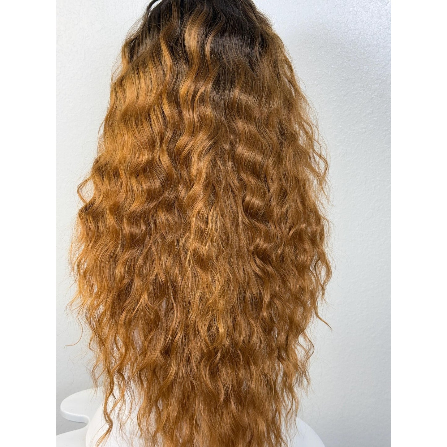 "LUNA" MONOFILAMENT WIG 26" - GINGER BLONDE