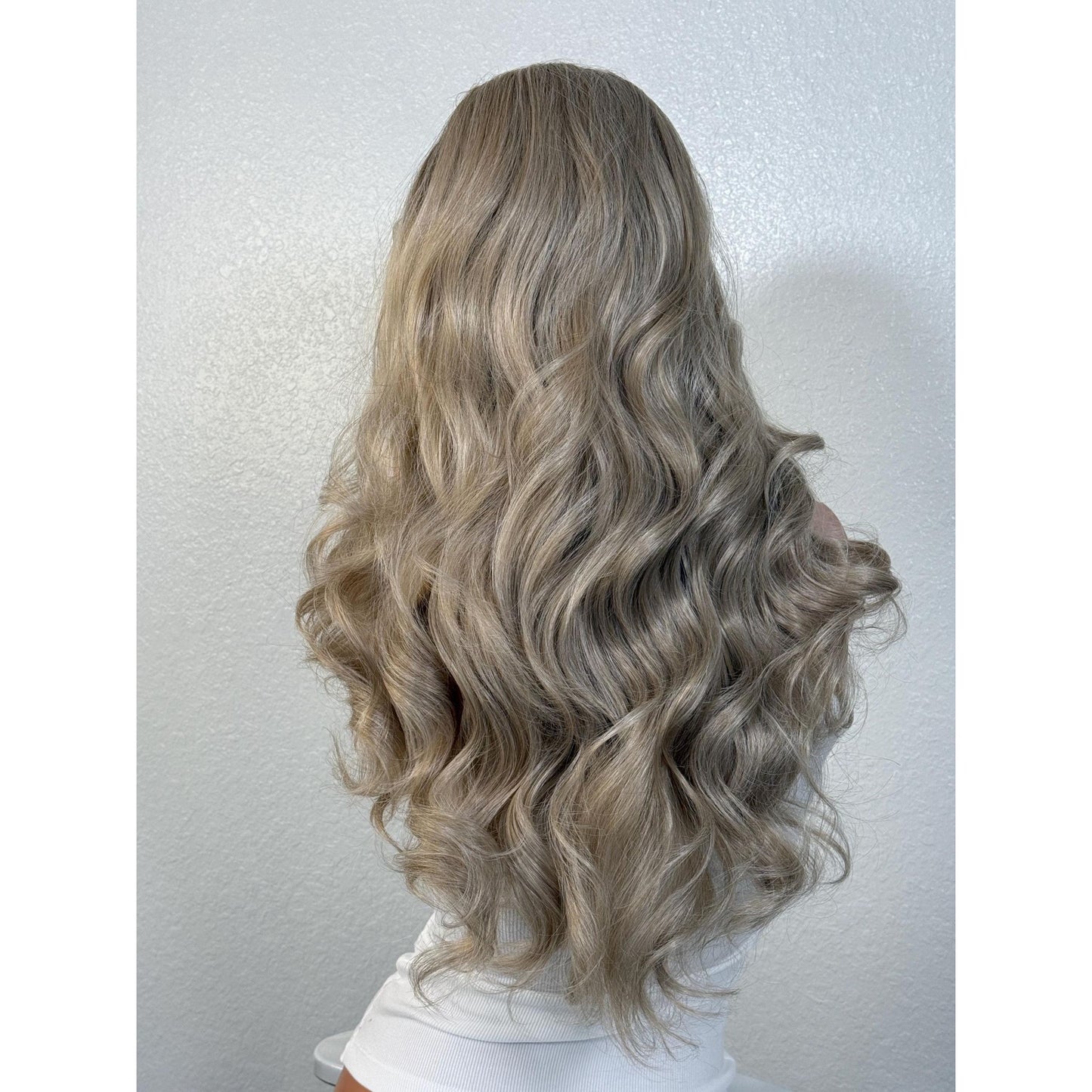 "SULLIVAN" HD INVISIBLE LACE WIG 24" - PLATINUM BLONDE