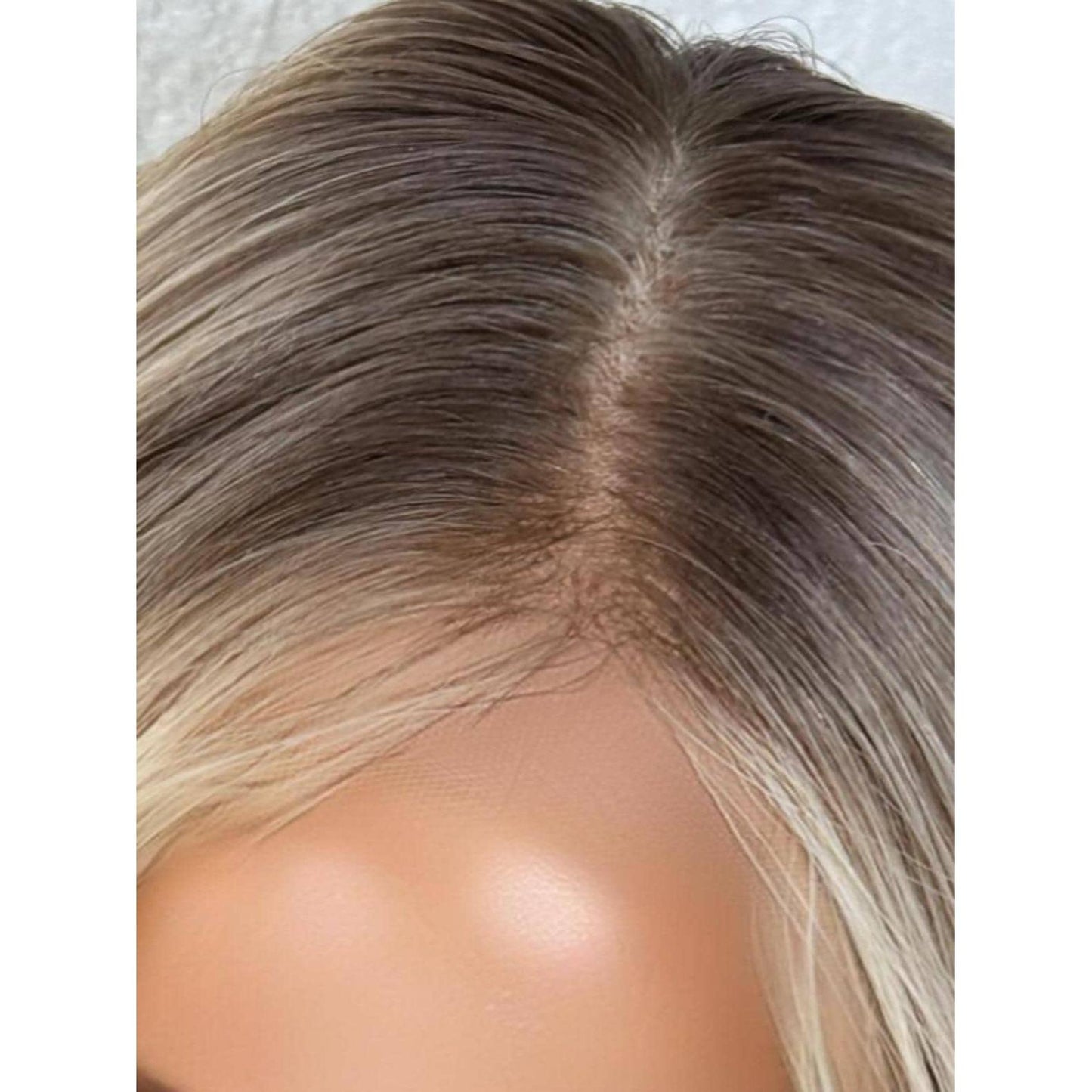 "NORAH" HUMAN HAIR LACE TOP WIG 20" - BLONDE OMBRE