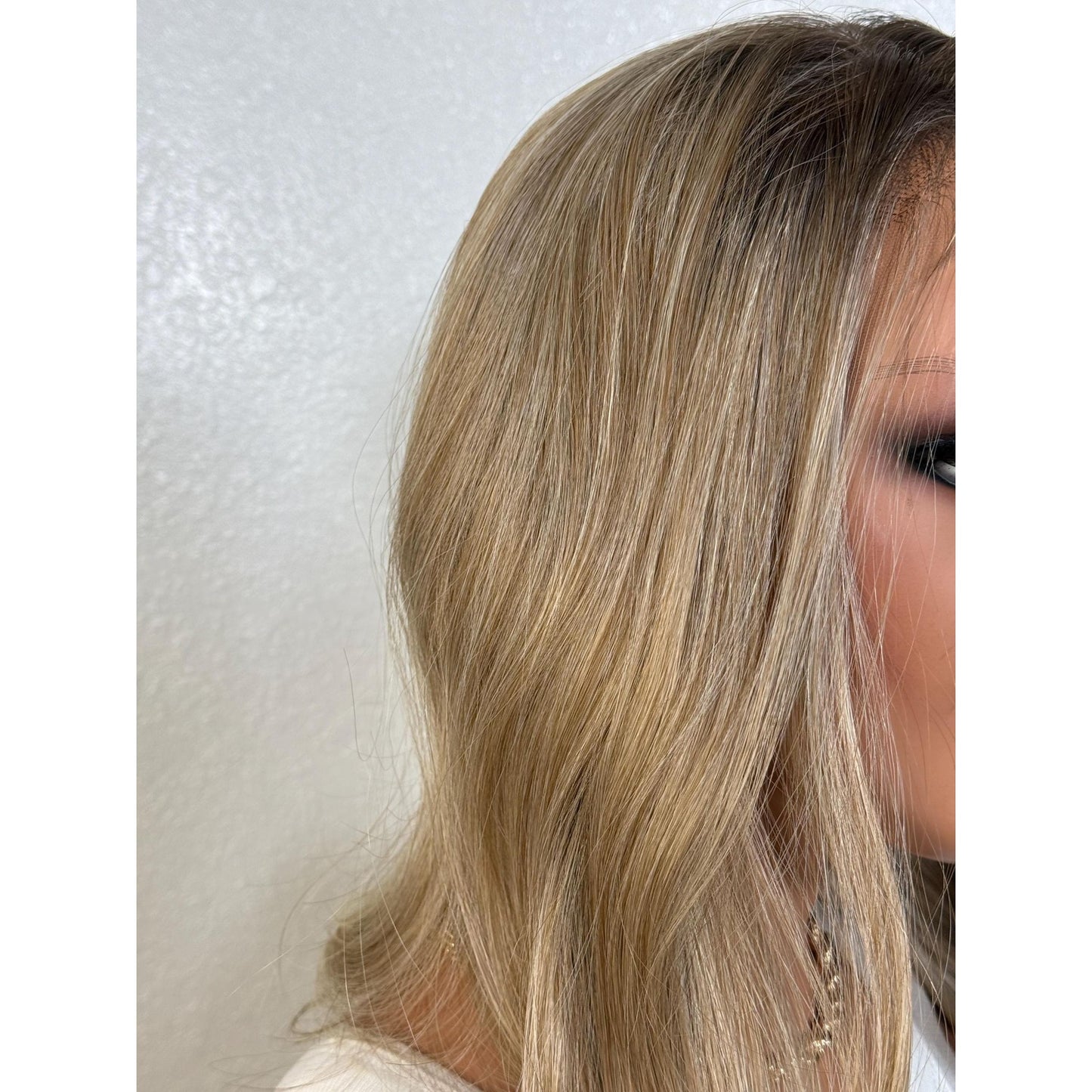 "GRETCHEN" HD INVISIBLE LACE WIG 24" - BLONDE