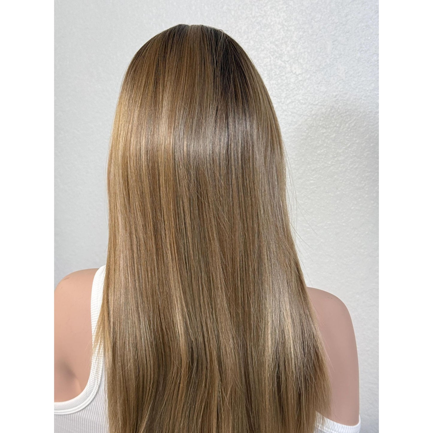 "NOELLA" HD INVISIBLE LACE WIG 20" - DARK BLONDE